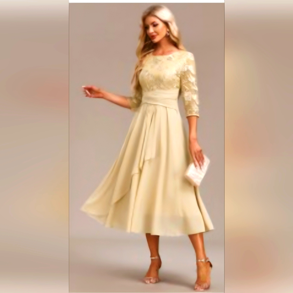 Elegant Cream Lace Midi Dress